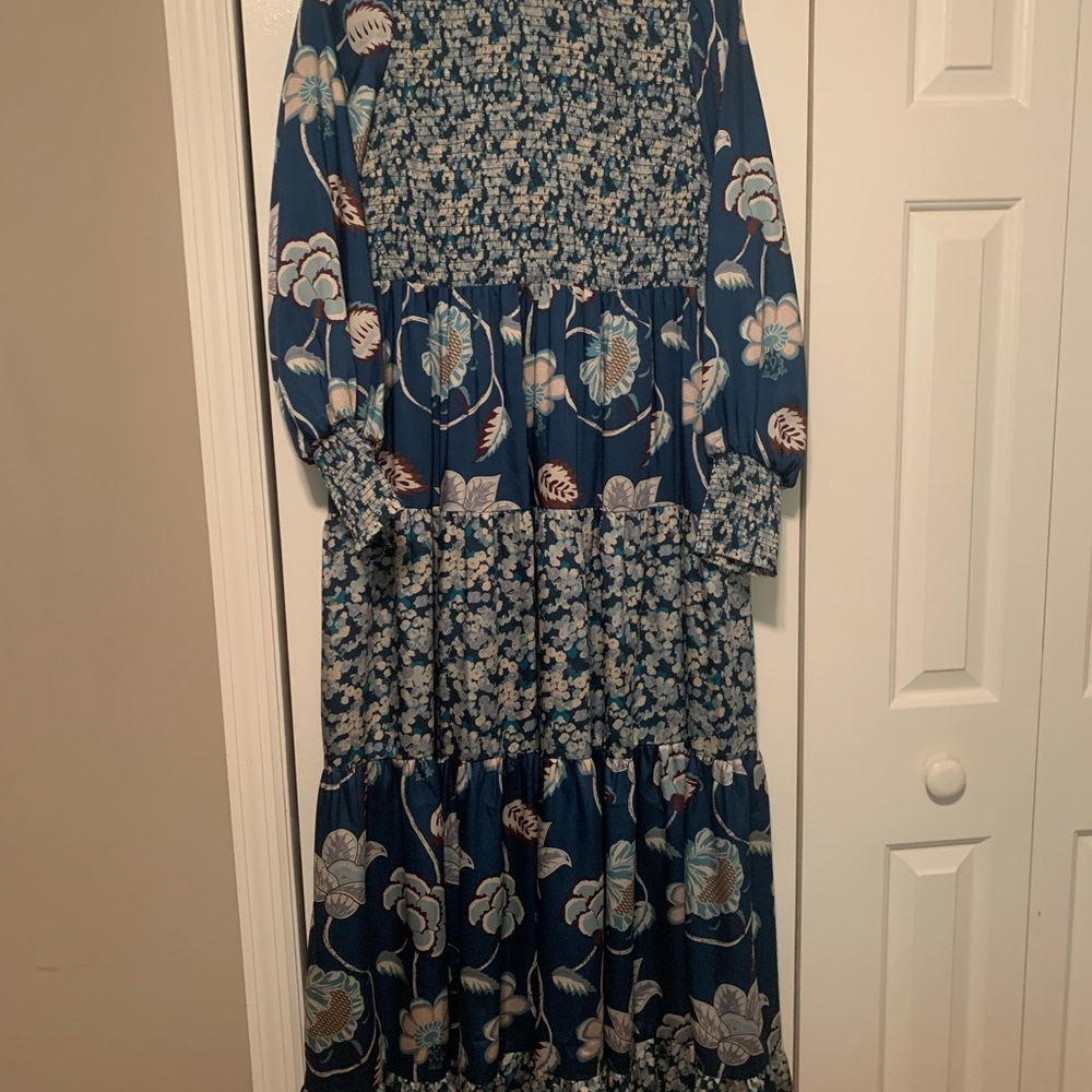 Tuckernuck Libby Dress- Blue Geranium Size XL